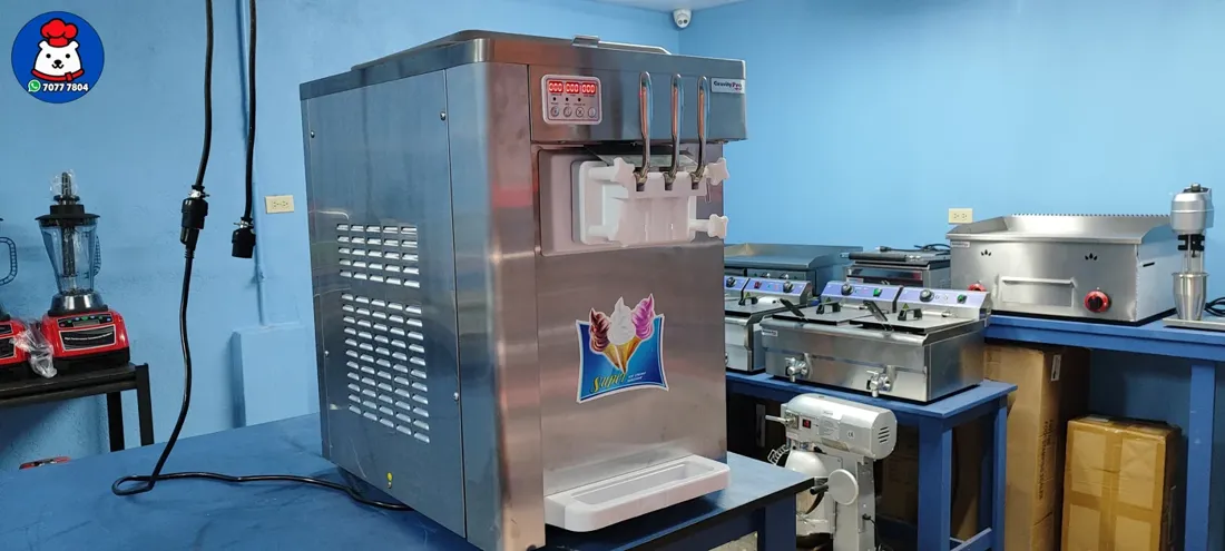 Vista 2 de Máquina de helados Plus